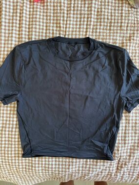 lululemon athletica Women's Short Sleeve Tee - Black